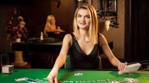 Tampilan Slot Golden Land di ponsel